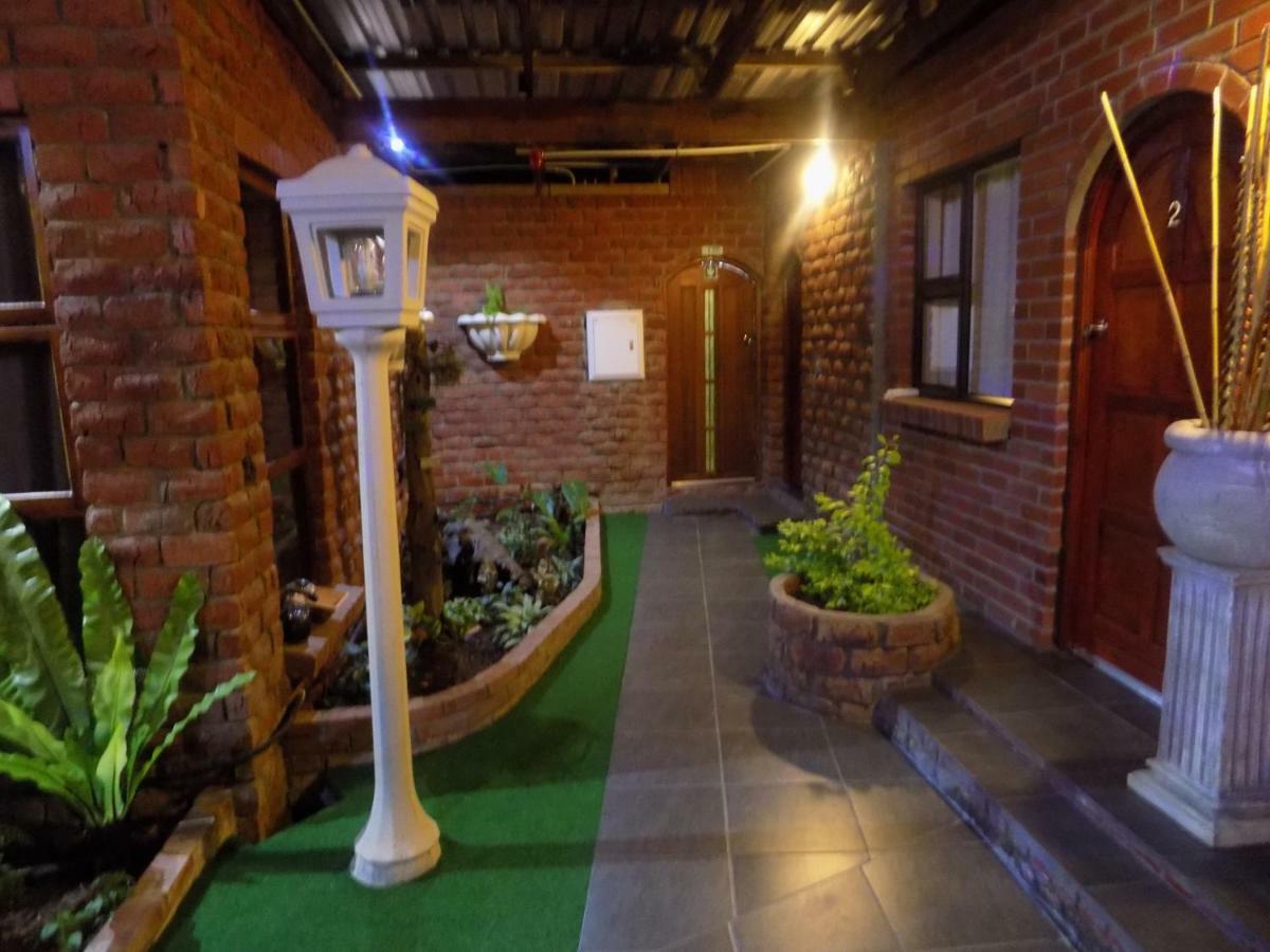Haka Hana B&B Порт Елизабет Екстериор снимка